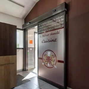 Porte automatique coulissante vitrée motorisée