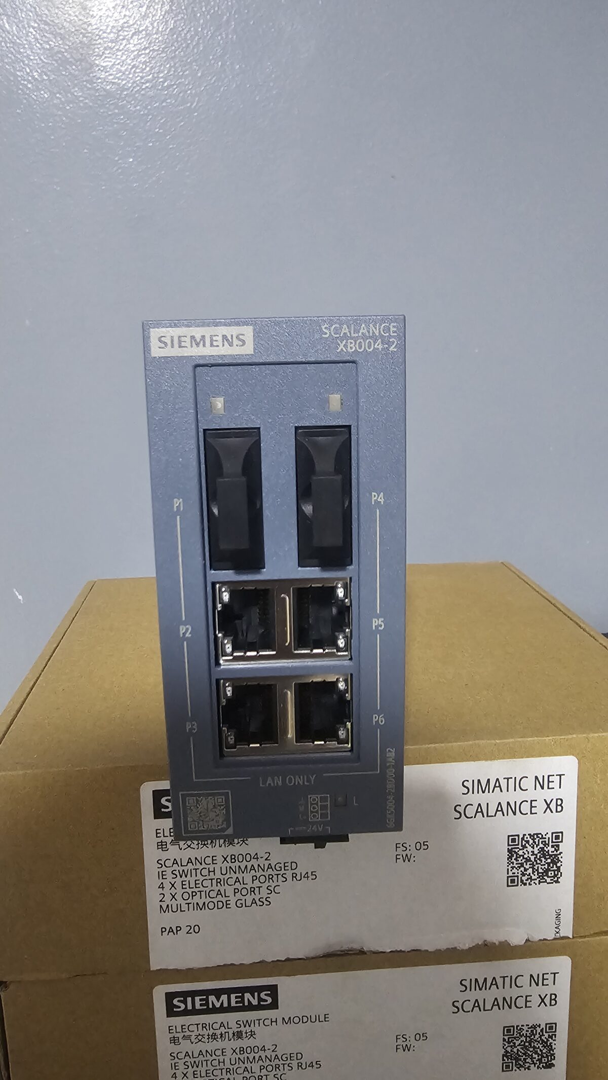 Switch Ethernet Industriel Siemens SCALANCE XB004-2 – 4 RJ45 + 2 Fibre SC – Image 2