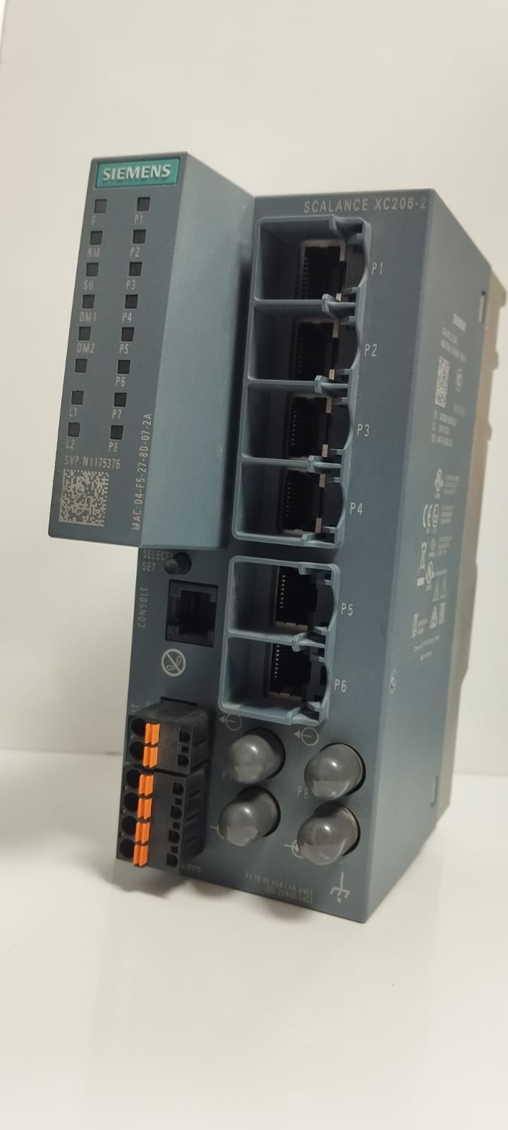 Siemens SCALANCE XC206-2 – Switch industriel Switch Ethernet industriel Siemens SCALANCE XC206-2 avec ports RJ45 et fibre optique